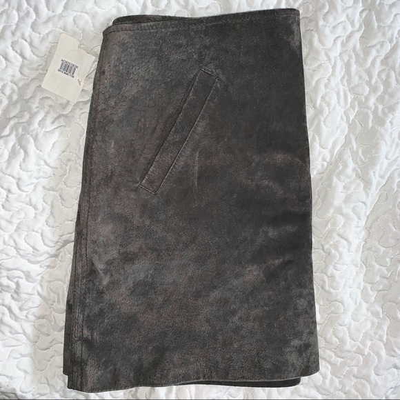 BLANKNYC Suede Gray Miniskirt - Picture 2 of 7